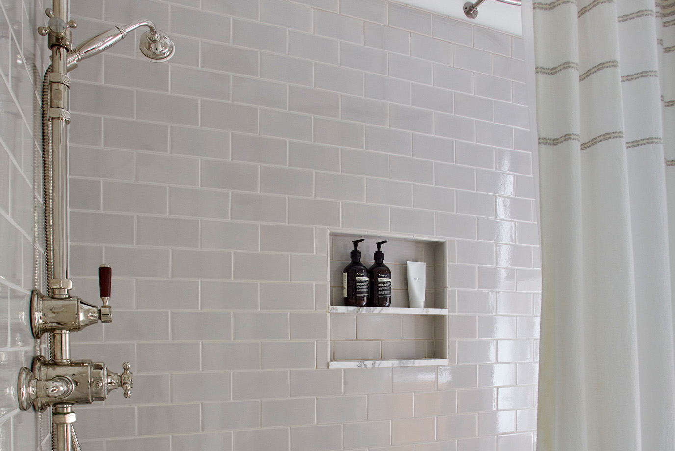 How to Clean and Keep Away Mold and Mildew New York's Little Elves